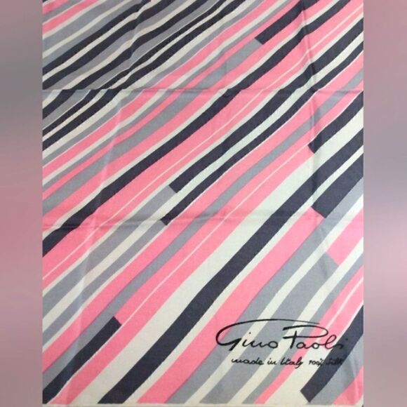 Gino Paoli 💯 Silk Scarf Italy Square EUC Rolled Hem Vintage - Picture 3 of 10